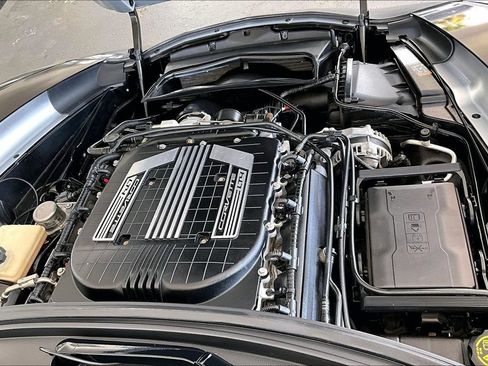 Used 2015 Chevrolet Corvette Z06 w/ 2LZ Preferred Equipment Group RWD image 27