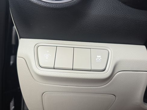 Certified 2023 Kia Forte LXS FWD image 24