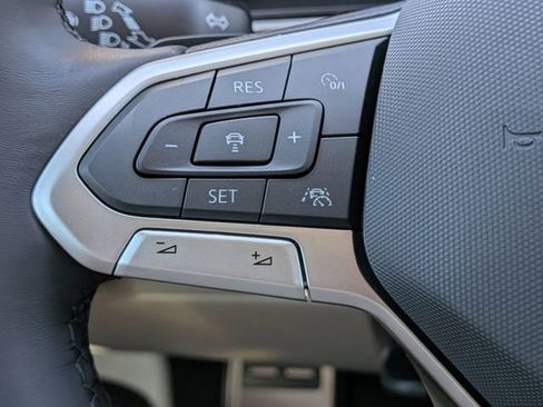 New 2026 Volkswagen Atlas SEL Premium R-Line AWD/4WD image 30