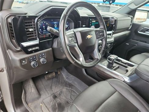 Certified 2023 Chevrolet Silverado 1500 LTZ w/ Technology Package image 10