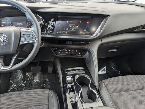 Used 2023 Buick Envision Preferred image 18