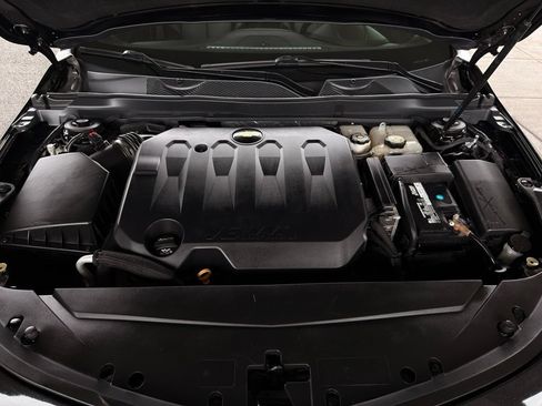 Used 2019 Chevrolet Impala Premier FWD image 53
