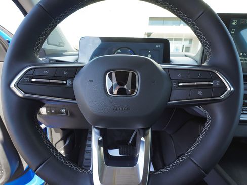 Used 2025 Honda Prologue Touring image 17