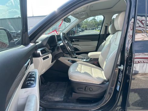 Used 2022 Kia Telluride EX w/ EX Premium Package AWD/4WD image 10