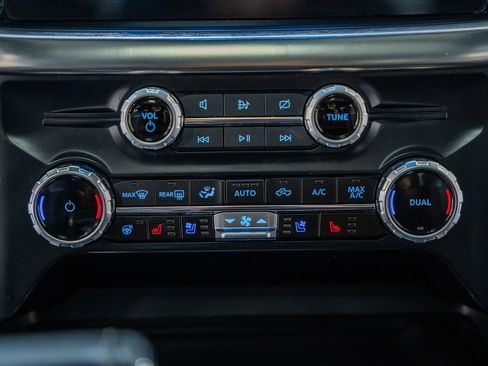 Certified 2023 Ford F150 Lariat w/ Equipment Group 502A High image 30