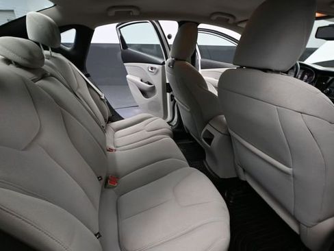 Used 2013 Dodge Dart SXT w/ Popular Equipment Group FWD image 37