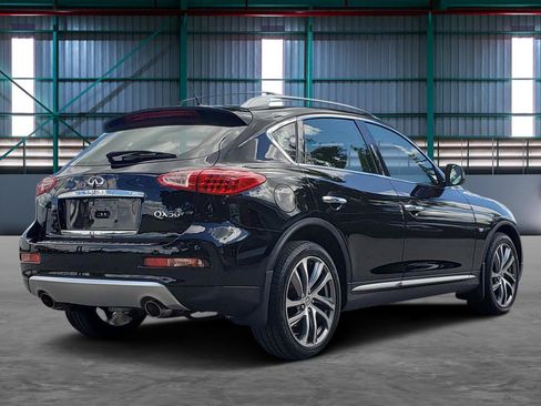 Used 2017 INFINITI QX50 AWD w/ Technology Package image 5
