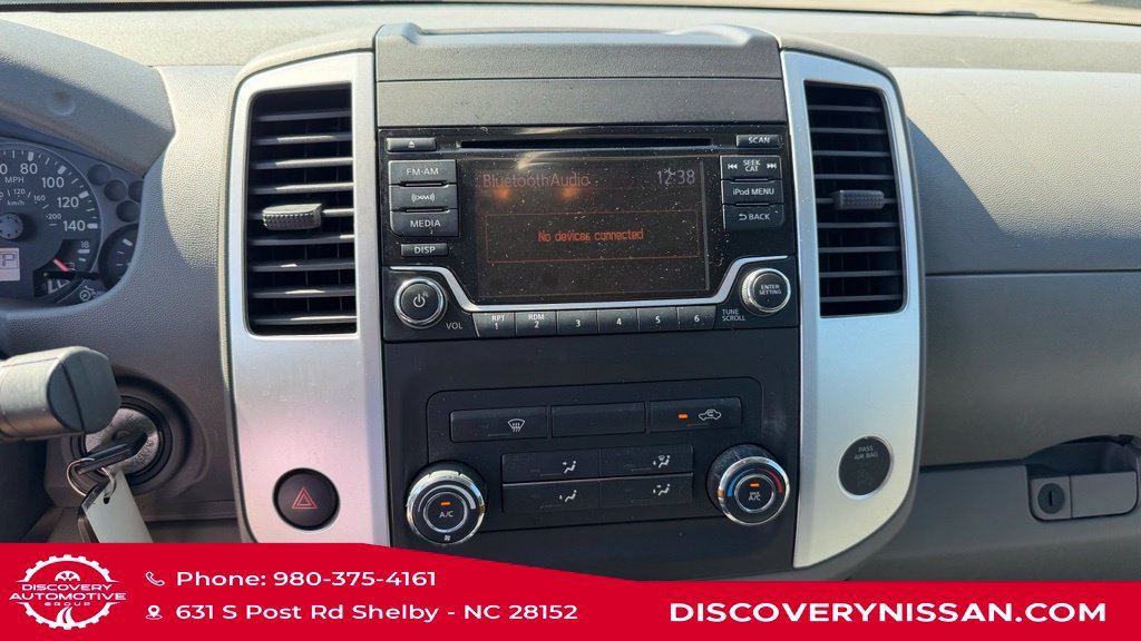 Used 2018 Nissan Frontier SV AWD/4WD image 12