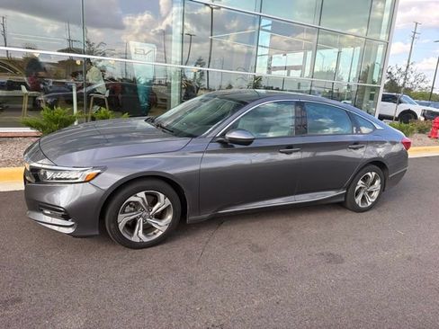 Used 2018 Honda Accord EX-L image 17