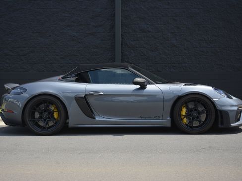 Used 2025 Porsche 718 Boxster Spyder RS RWD image 8