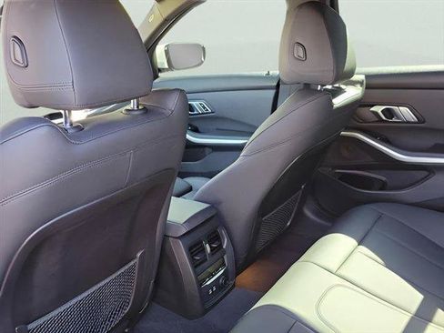 Used 2020 BMW 330i Sedan RWD image 9
