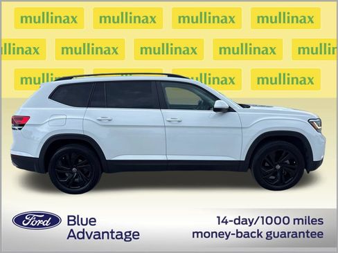 Used 2022 Volkswagen Atlas SE FWD image 2