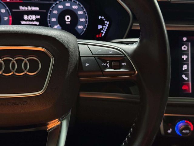Used 2020 Audi Q3 2.0T Premium w/ Convenience Package AWD/4WD image 17