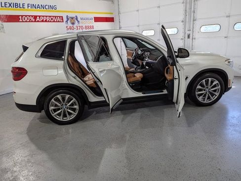 Used 2018 BMW X3 xDrive30i image 16