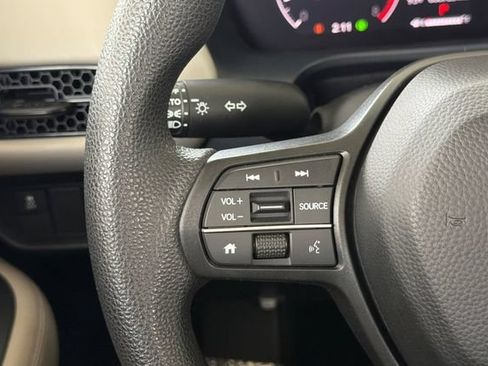 Certified 2024 Honda HR-V LX image 29