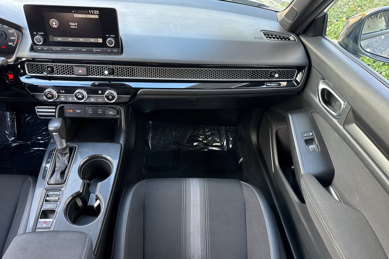 Used 2025 Honda Civic Sport image 30
