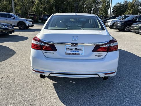 Used 2016 Honda Accord EX-L image 5