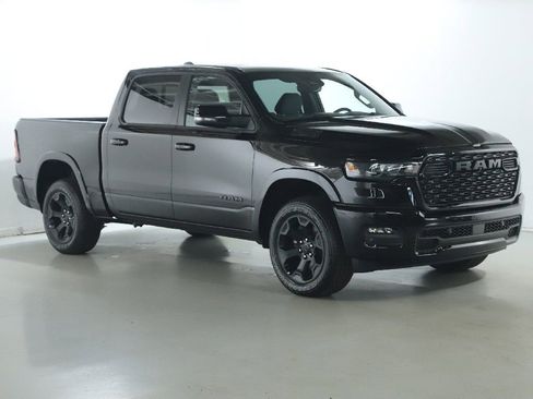 Used 2025 RAM 1500 Big Horn AWD/4WD image 9