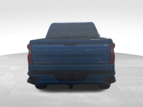 Certified 2022 Chevrolet Silverado 1500 Custom AWD/4WD image 4