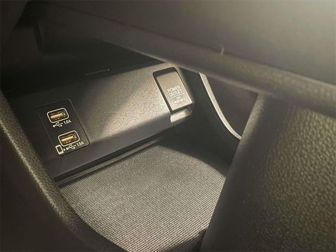 Certified 2022 Honda HR-V EX image 24