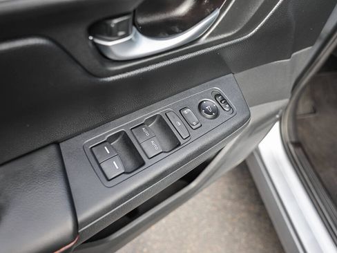 Used 2024 Honda CR-V Sport image 12