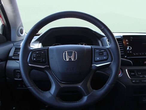 Used 2024 Honda Ridgeline Sport image 12