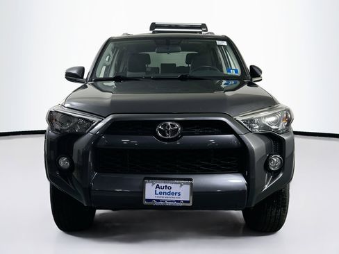 Used 2018 Toyota 4Runner SR5 image 2