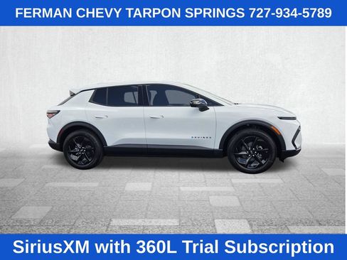 New 2026 Chevrolet Equinox EV LT w/ Comfort Package FWD image 12