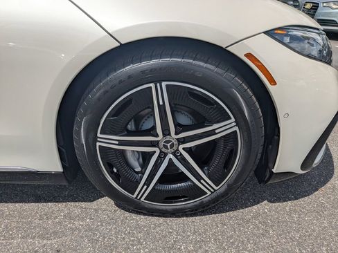 Certified 2023 Mercedes-Benz EQS 580 4MATIC Sedan image 23