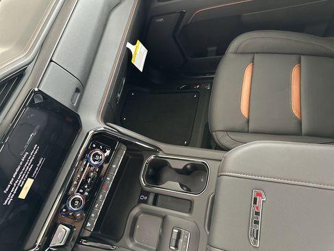 New 2026 GMC Sierra 2500 AT4 w/ AT4 Premium Plus Package image 25