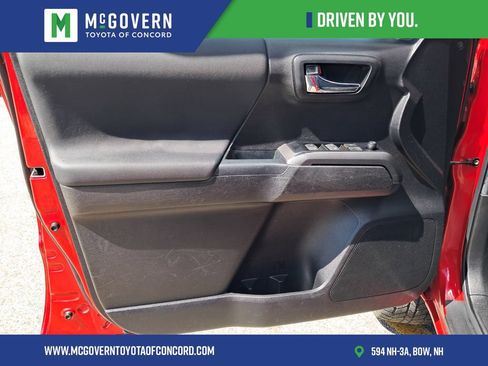 Used 2023 Toyota Tacoma TRD Sport w/ Technology Package AWD/4WD image 11
