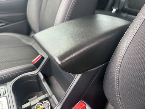 Certified 2023 Subaru Forester Premium image 35