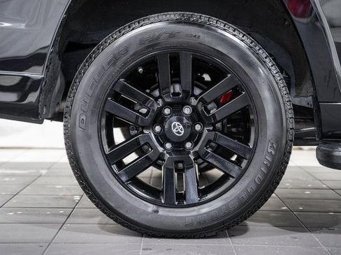 Used 2021 Toyota 4Runner Nightshade image 18