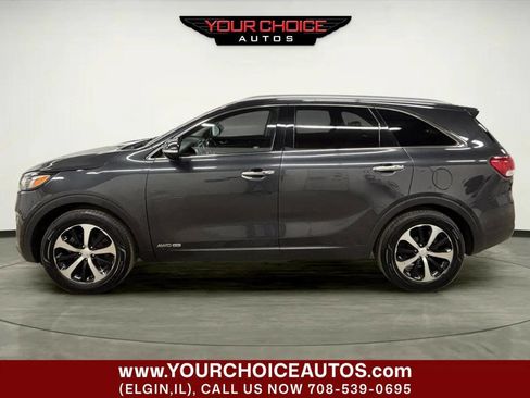 Used 2018 Kia Sorento EX image 2
