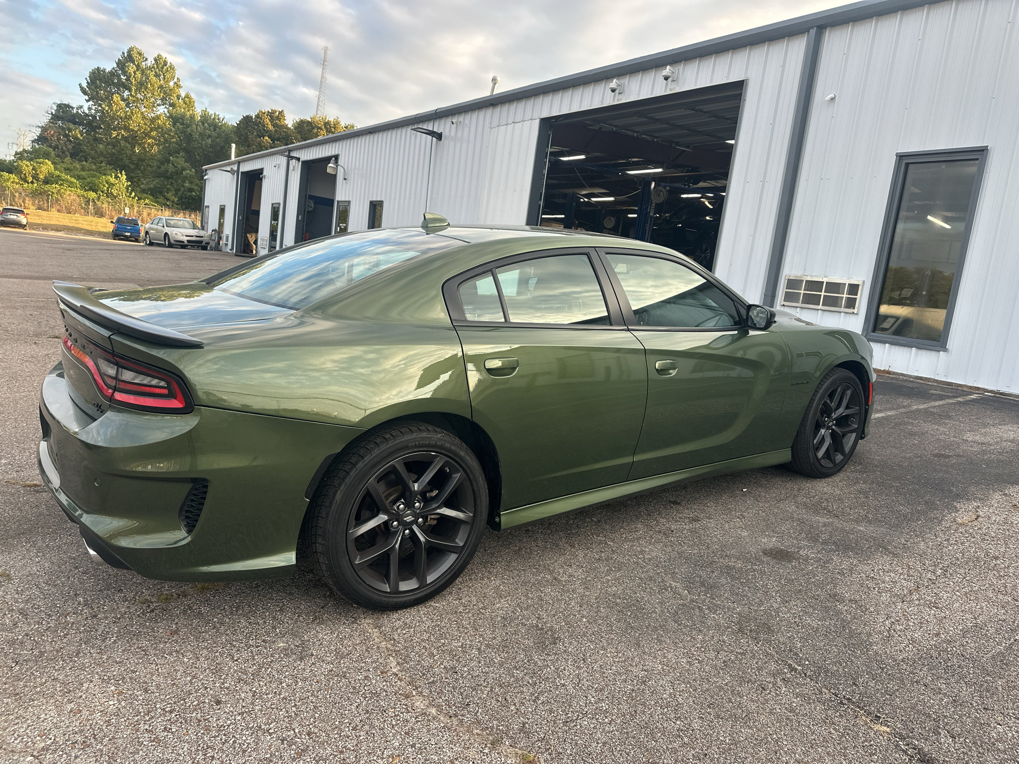 Used 2022 Dodge Charger R/T w/ Blacktop Package RWD image 5