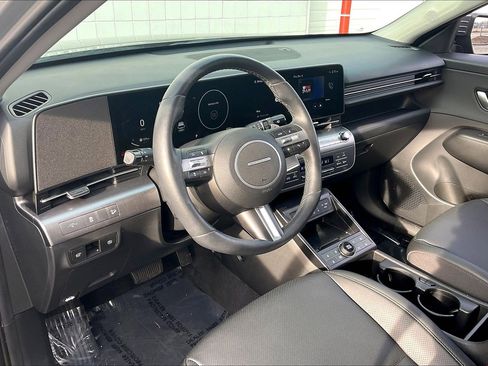 Used 2024 Hyundai Kona Limited image 18
