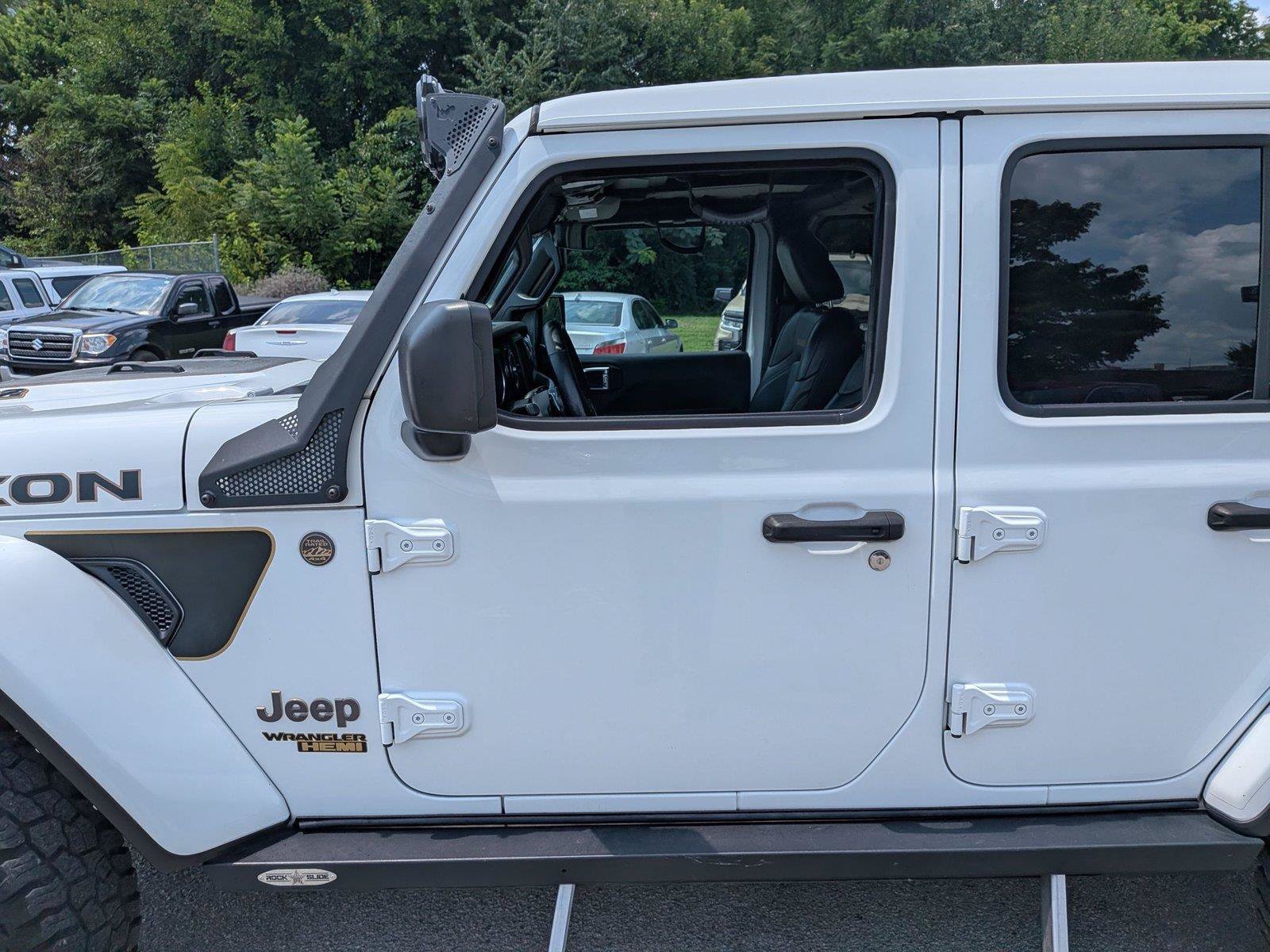 Used 2021 Jeep Wrangler Unlimited Rubicon w/ Trailer Tow Package AWD/4WD image 16