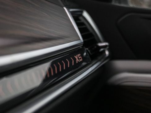 New 2026 BMW X5 xDrive50e w/ Executive Package image 14