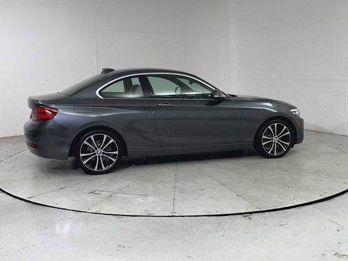 Used 2020 BMW 230i Coupe w/ Premium Package image 9
