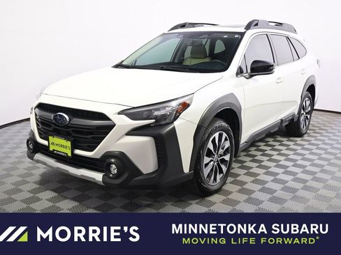 Used 2025 Subaru Outback Limited image 1