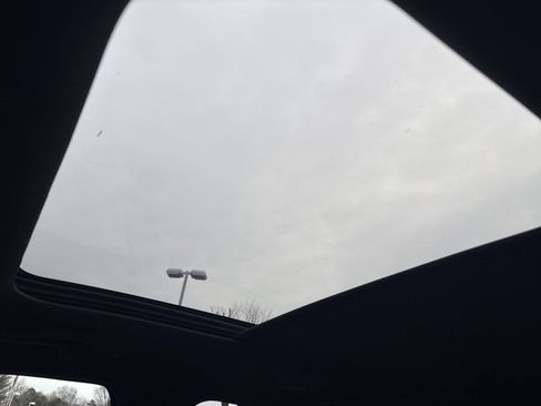 Used 2024 Jeep Grand Cherokee Summit w/ Adv Protech Group IV image 10