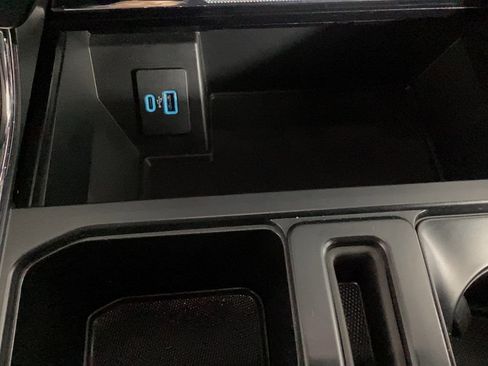 Used 2022 Ford F150 Lariat image 30