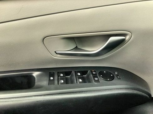 Used 2025 Hyundai Tucson SEL image 13