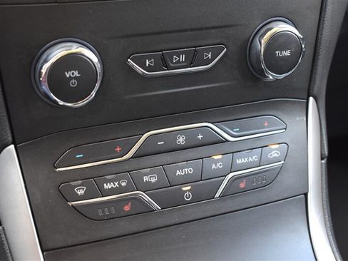 Used 2020 Ford Edge SEL AWD/4WD image 26