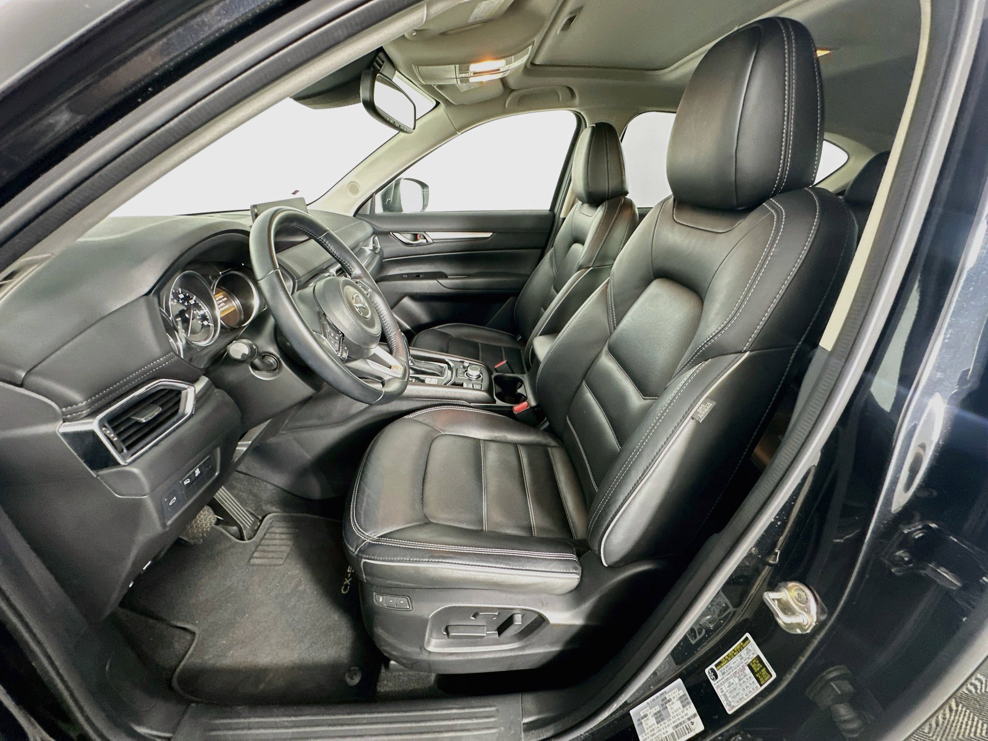 Used 2025 MAZDA CX-5 AWD 2.5 S w/ Preferred Package image 13