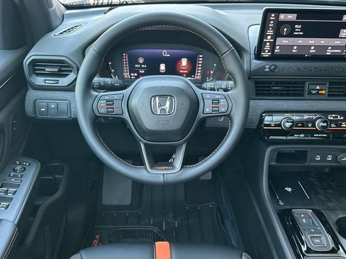 Used 2026 Honda Passport TrailSport image 15