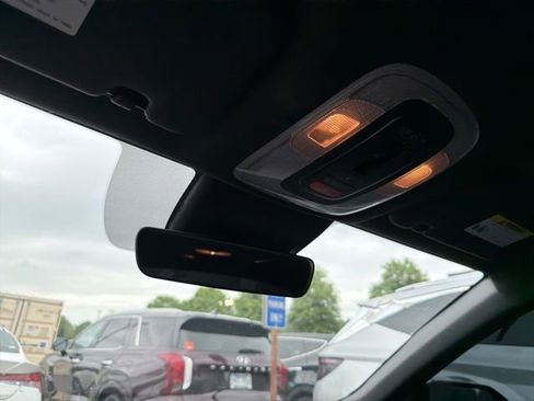 Certified 2024 Hyundai Elantra N Line FWD image 17