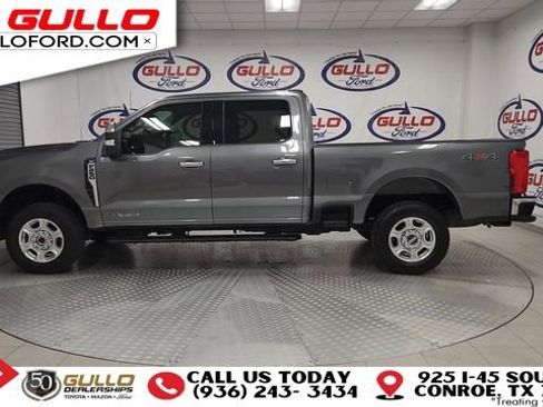 Used 2025 Ford F250 XLT image 5