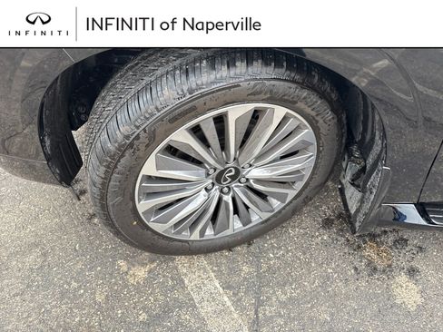 New 2026 INFINITI QX80 Luxe w/ Cargo Package image 27