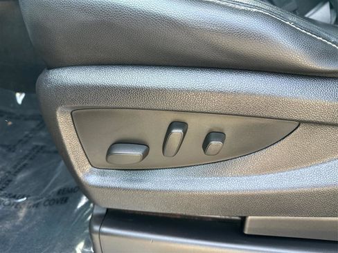 Used 2015 Chevrolet Tahoe LTZ AWD/4WD image 20